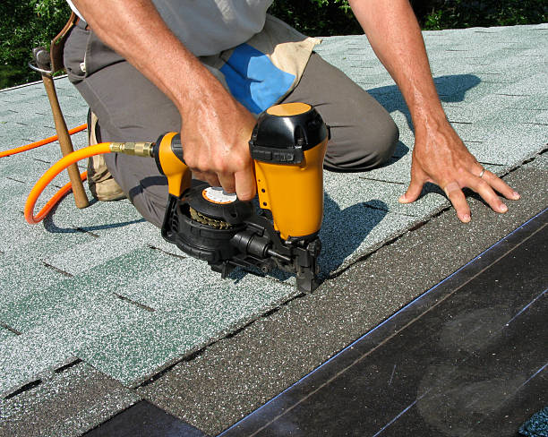 Quick and Trustworthy Emergency Roof Repair Services in Boscobel, WI